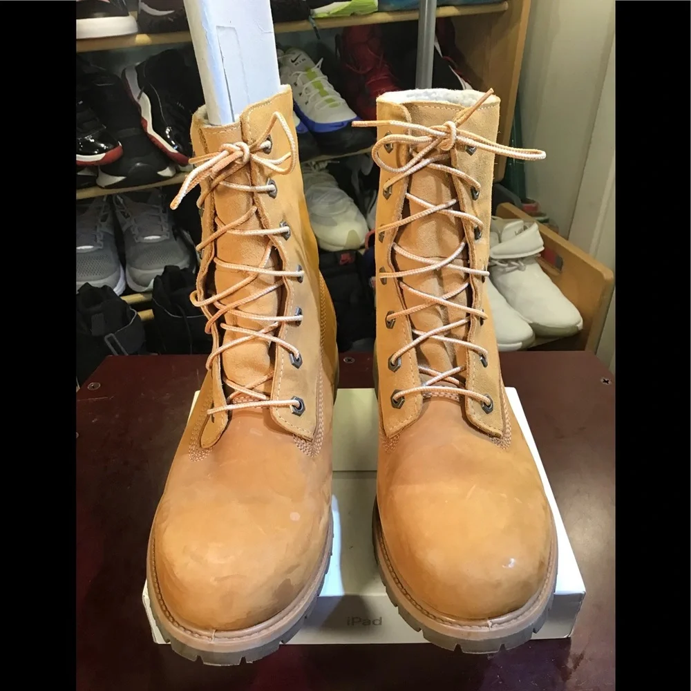 Timberland 6 Inch Basic WaterproofWinter boots. Get ready for the winter.